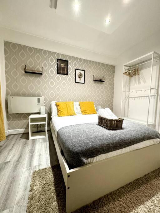 Centrally-Located Gem In Marble Arch, London Bagian luar foto